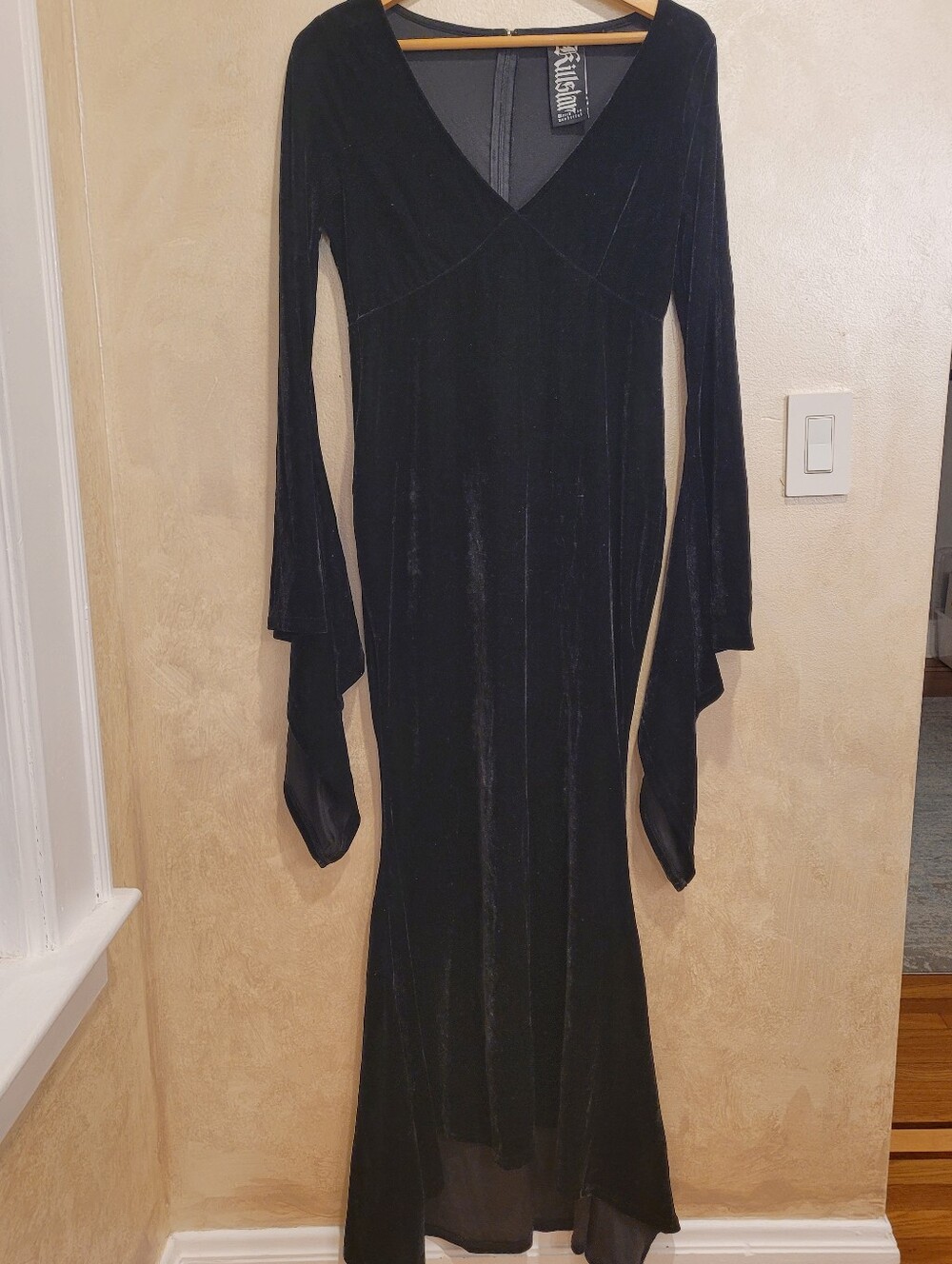 NWT KILLSTAR NETHERIA DRESS - Picture 4 of 9